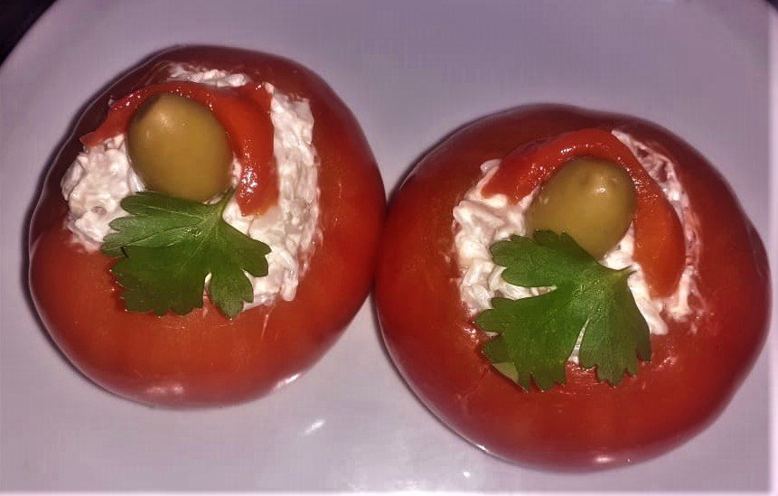 Tomates rellenos con ave (2)