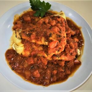 Pomodoro concasse: tomate en cubos, albahaca y ajo