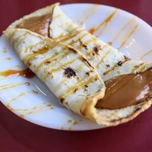 Panqueque con dulde de leche o crema (1)